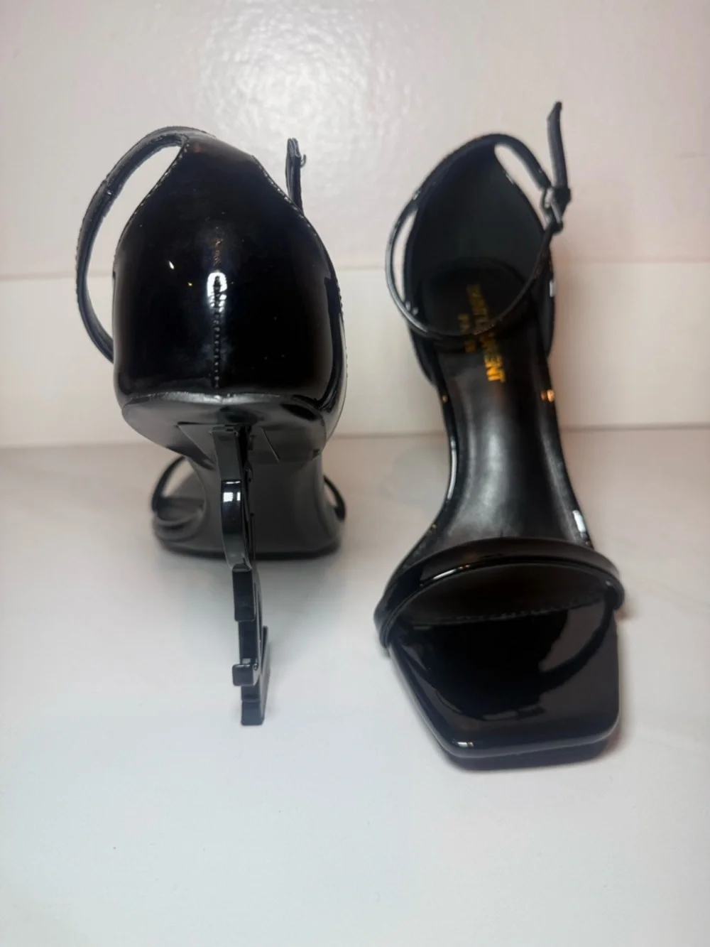 Saint Laurent Black Patent Logo-Heel Ankle-Strap Sandals - Picture 5 of 8